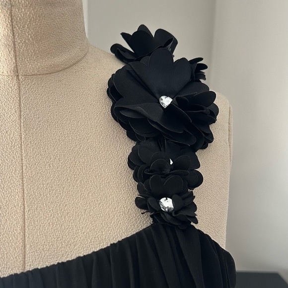 One Shoulder Floral strap Black Formal Prom Wedding guest dress 🖤 - Picture 4 of 10